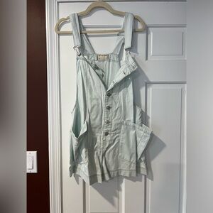 Free People short overalls in light wash